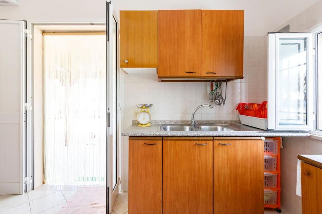 Mara Villa *