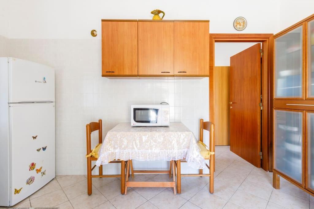 Mara Villa *